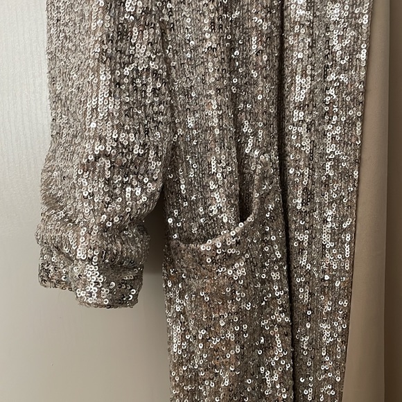Silver sequin duster - Picture 2 of 3